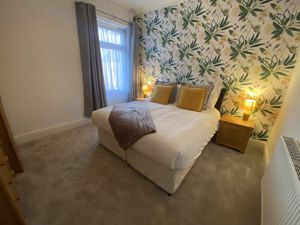 Bedroom- click for photo gallery